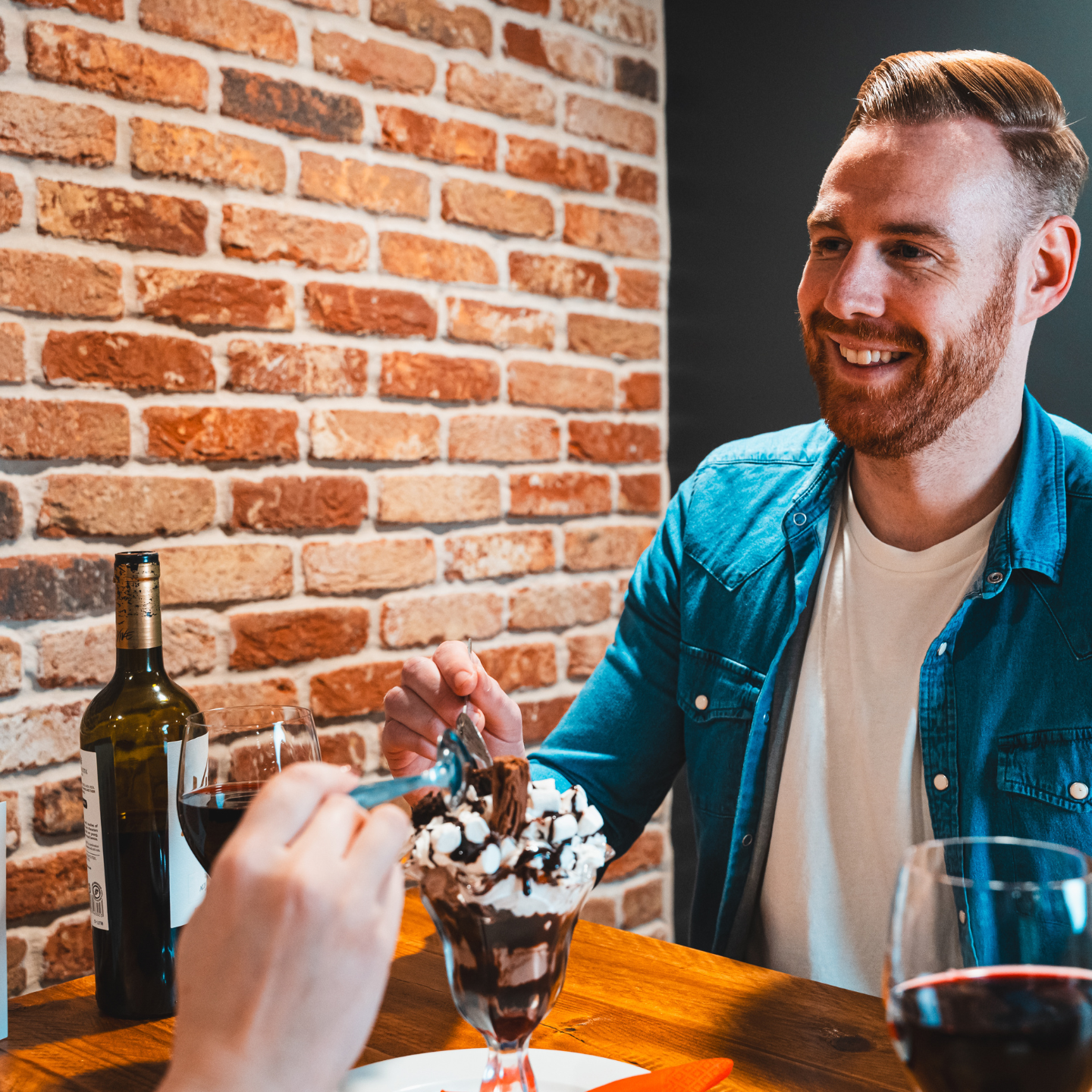 Valentine’s Weekend Dining & Treat Menu at The Samson Blewitt in Hednesford