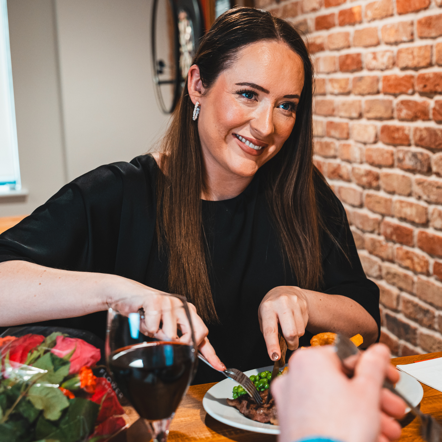 Valentine’s Weekend Dining & Treat Menu at The Samson Blewitt in Hednesford